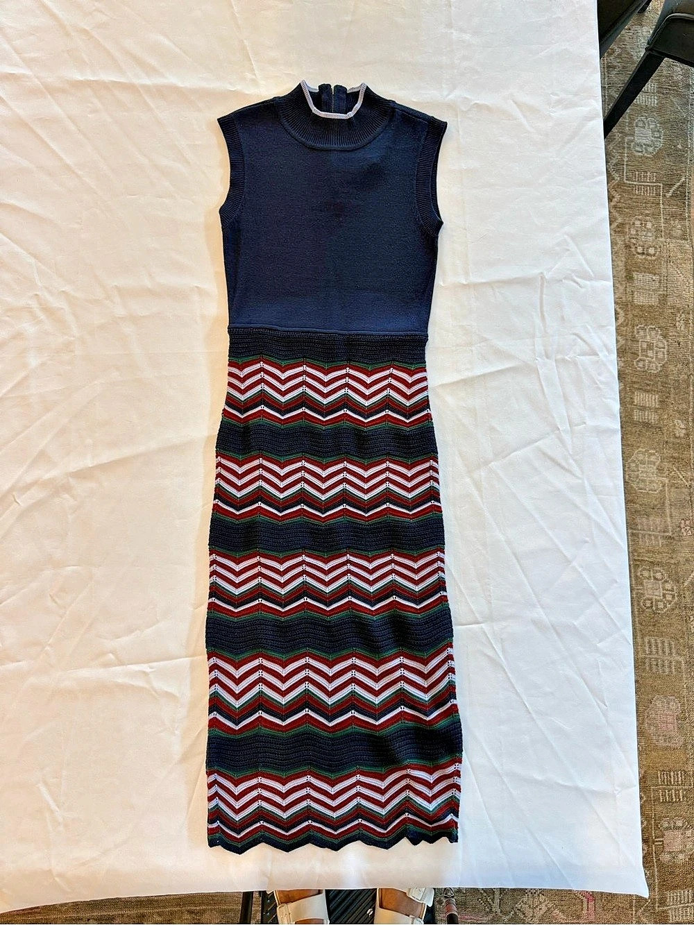 Vince Camuto Chevron Mock Neck Sweater Dress Black & Red XS Like New